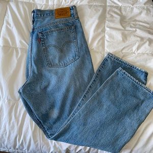 Levis Straight Wedgie